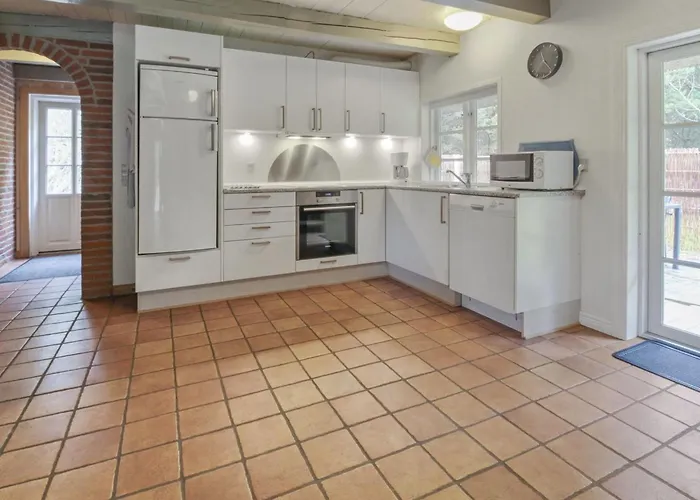 Volmar - 3-5km From The Sea By Interhome בית נופש