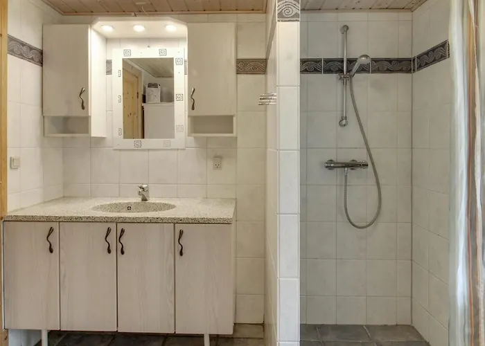 Volmar - 3-5km From The Sea By Interhome